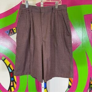 Vintage Lord Isaacs, Herringbone Wool Like Shorts. Size 10(see measurements!)